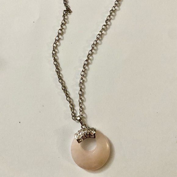 Women’s Pink Quartz Necklace - Picture 3 of 4